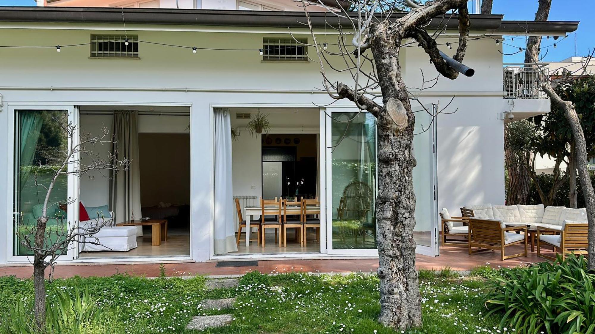 Appartamenti Villa Renata Riccione Luaran gambar